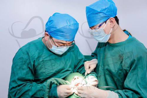 清远中大口腔医院：依托名校背景，科室齐全