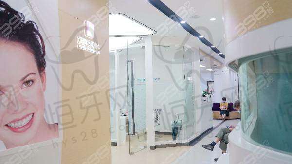【杭州西湖口腔医院患者口碑评价：】