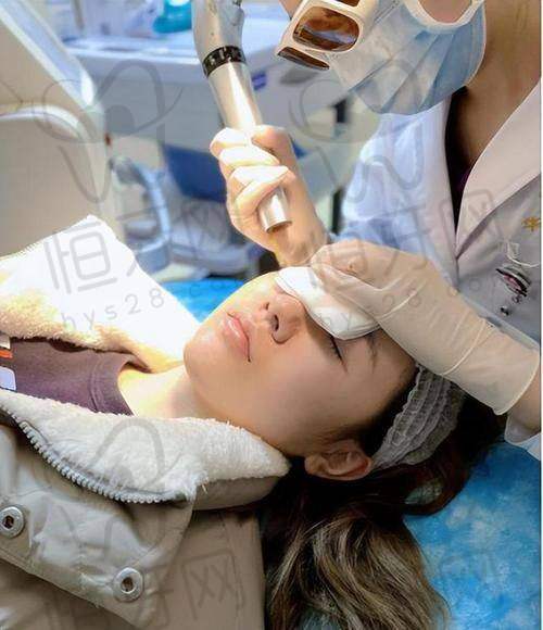 北京劲松口腔医院资质多硬核？14家分院设备PK三等甲